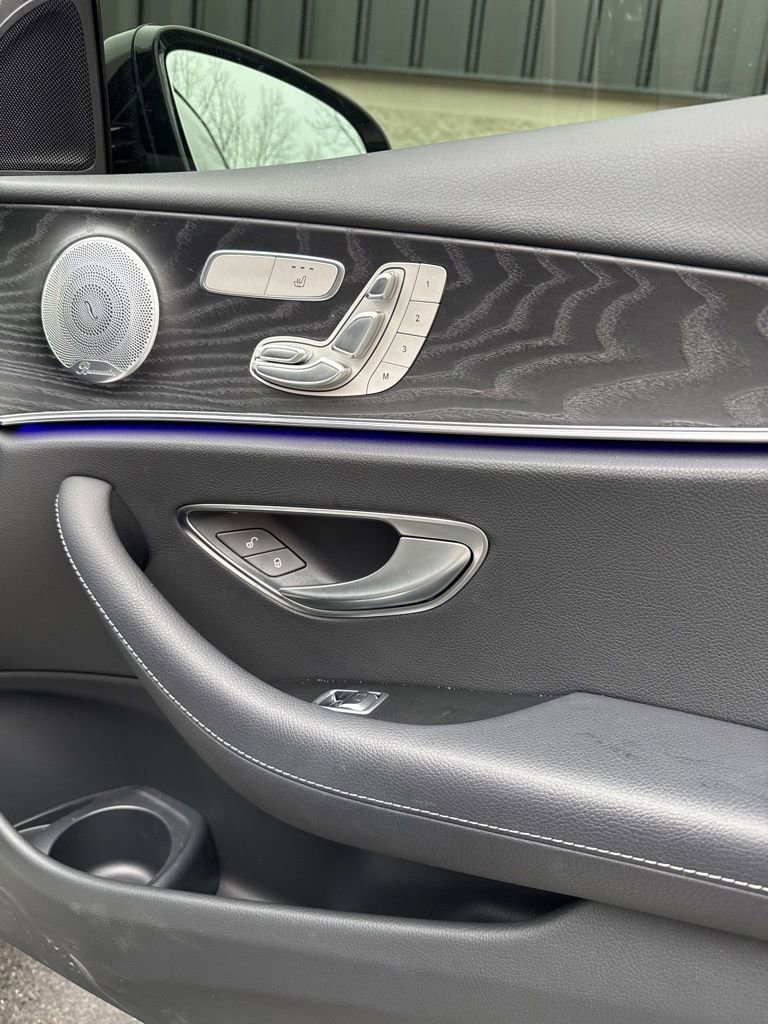 Used 2021 Mercedes-Benz E 350 4MATIC Sedan image 6