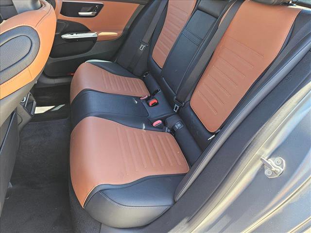 Used 2023 Mercedes-Benz C 300 4MATIC Sedan image 18