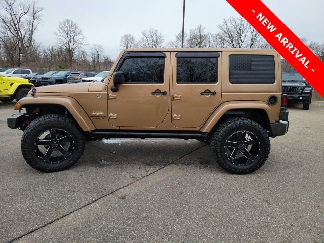 Used 2015 Jeep Wrangler Unlimited Sahara w/ Connectivity Group image 6