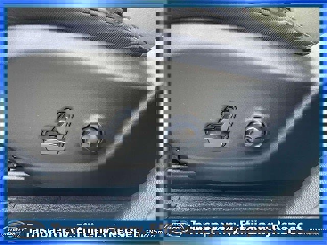 Used 2022 Jeep Cherokee Trailhawk image 18