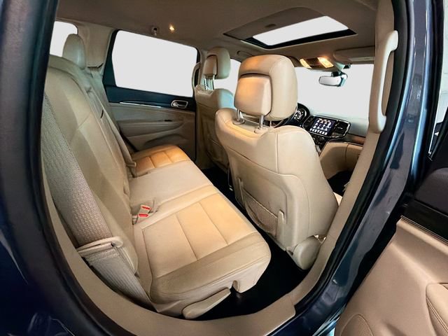 Used 2020 Jeep Grand Cherokee Limited image 27