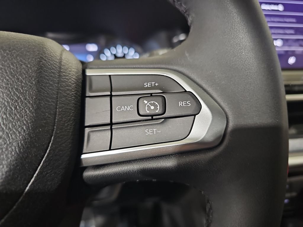 Used 2023 Jeep Compass Latitude AWD/4WD image 20