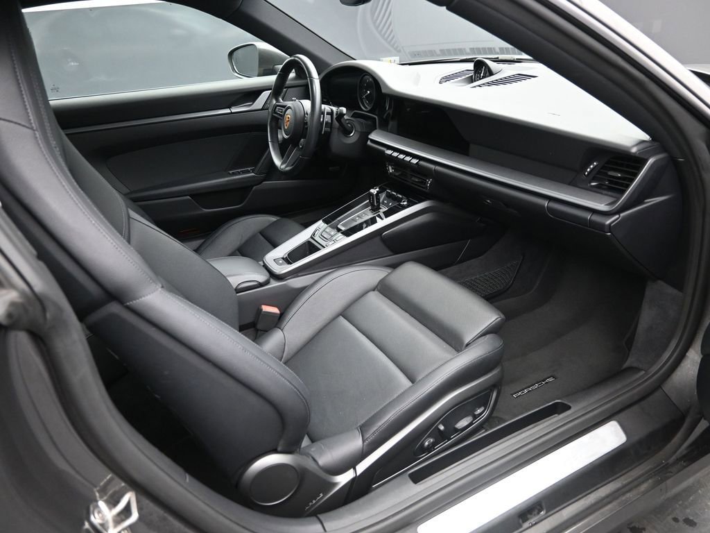 Certified 2023 Porsche 911 Carrera image 14