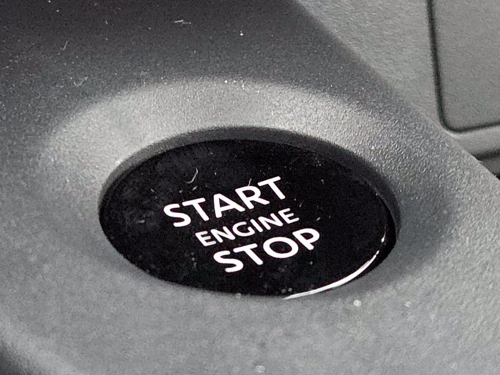 New 2026 Nissan Sentra SV w/ SV Convenience Package FWD image 16