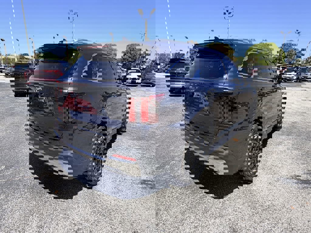 Certified 2025 Kia Sorento S w/ Panoramic Sunroof Package image 5