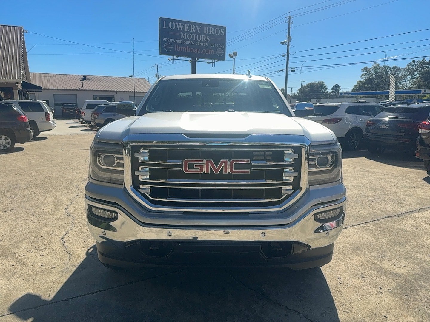 Used 2018 GMC Sierra 1500 SLT AWD/4WD image 2