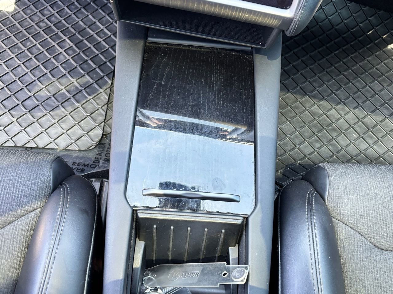 Used 2018 Tesla Model S 75D AWD/4WD image 28