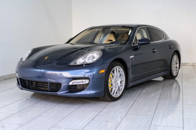 Used 2010 Porsche Panamera Turbo AWD/4WD image 4