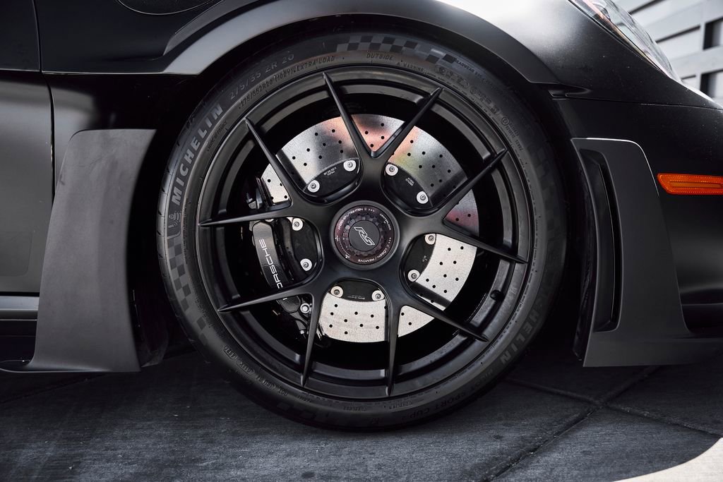 Used 2025 Porsche 911 GT3 RS w/ Weissach Package RWD image 26