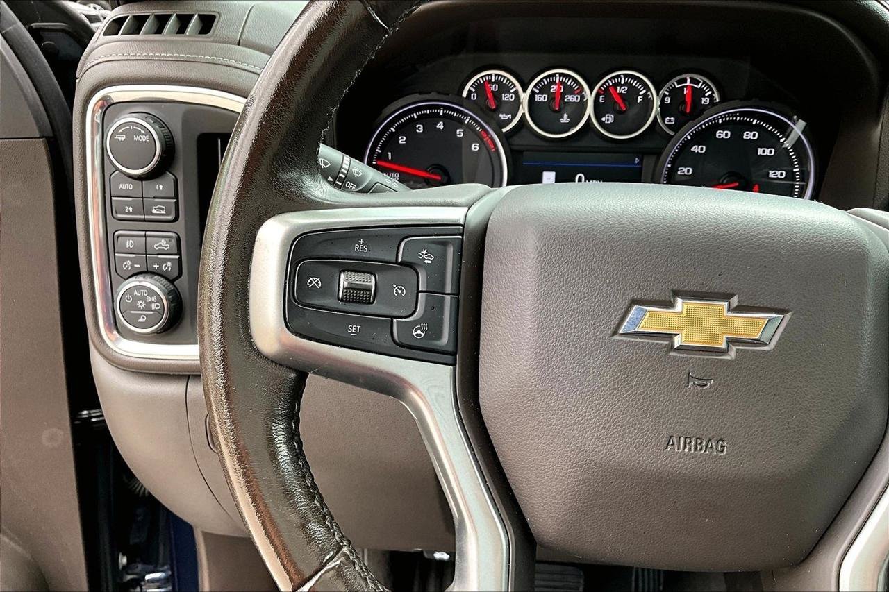 Used 2020 Chevrolet Silverado 1500 LTZ w/ LTZ Premium Package AWD/4WD image 12