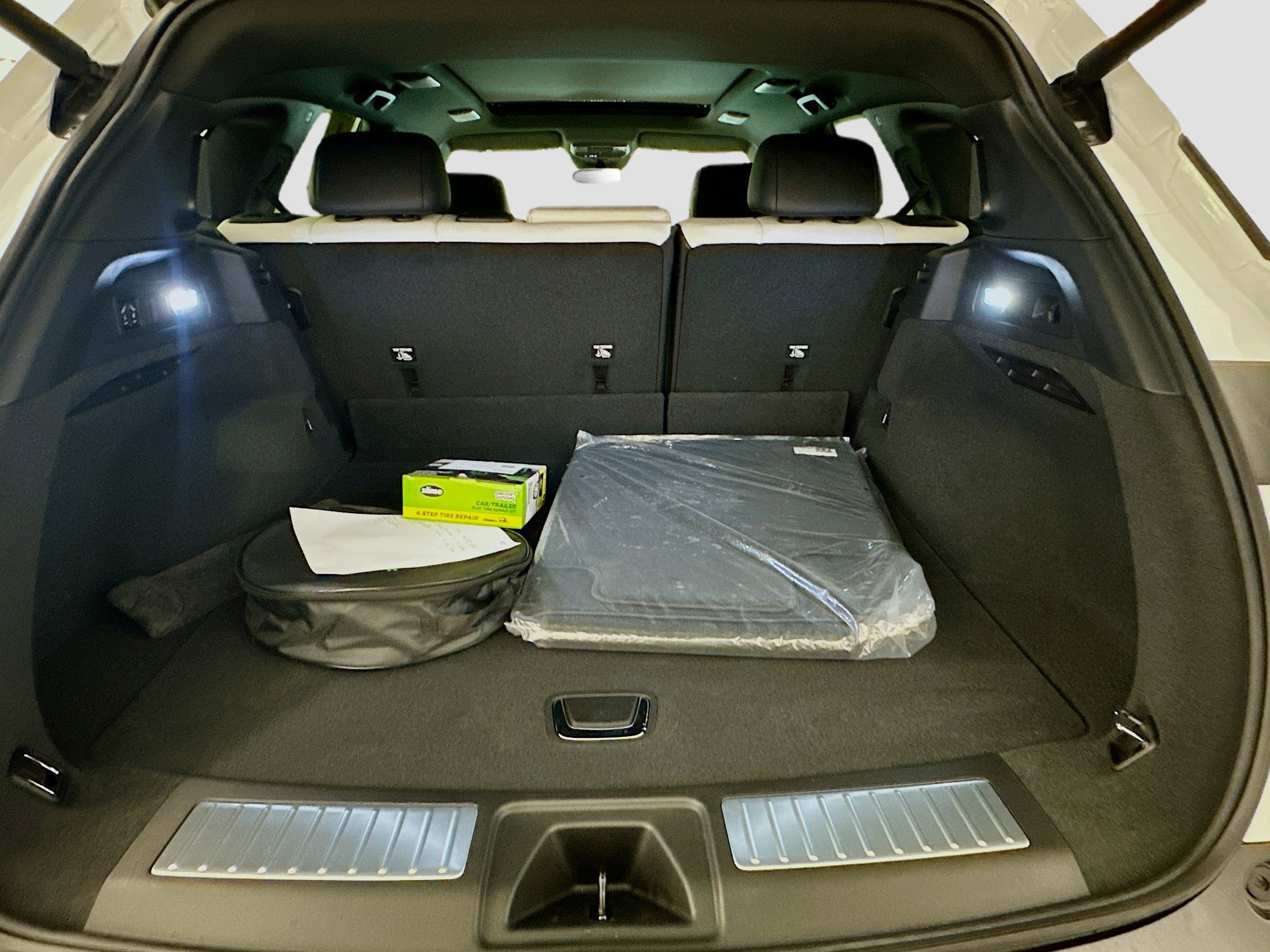 Used 2024 Acura ZDX A-Spec AWD/4WD image 31