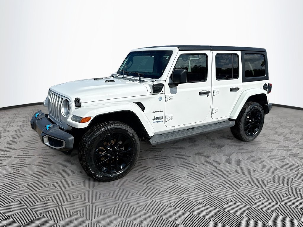 Certified 2022 Jeep Wrangler Unlimited Sahara w/ Cold Weather Group AWD/4WD image 9