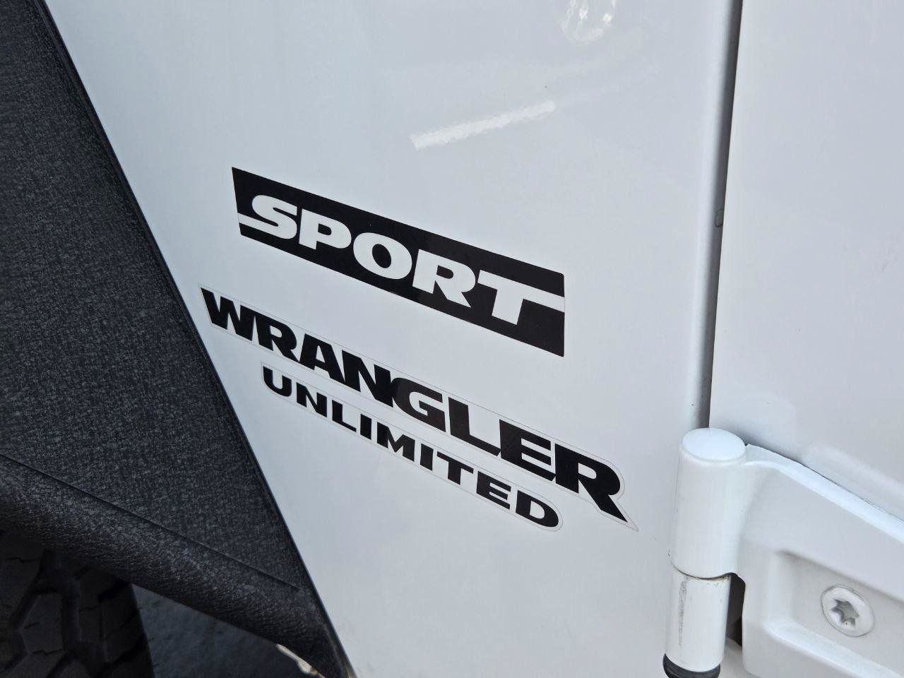 Used 2013 Jeep Wrangler Unlimited Sport AWD/4WD image 8