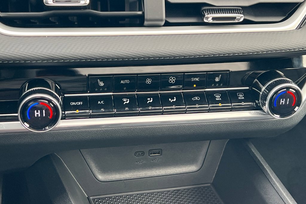 New 2026 Chevrolet Equinox LT image 18