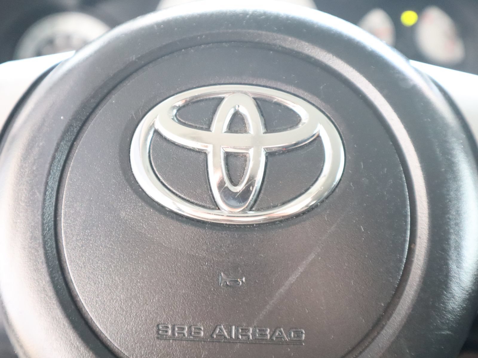 Used 2011 Toyota FJ Cruiser 4WD w/ Upgrade Pkg image 31