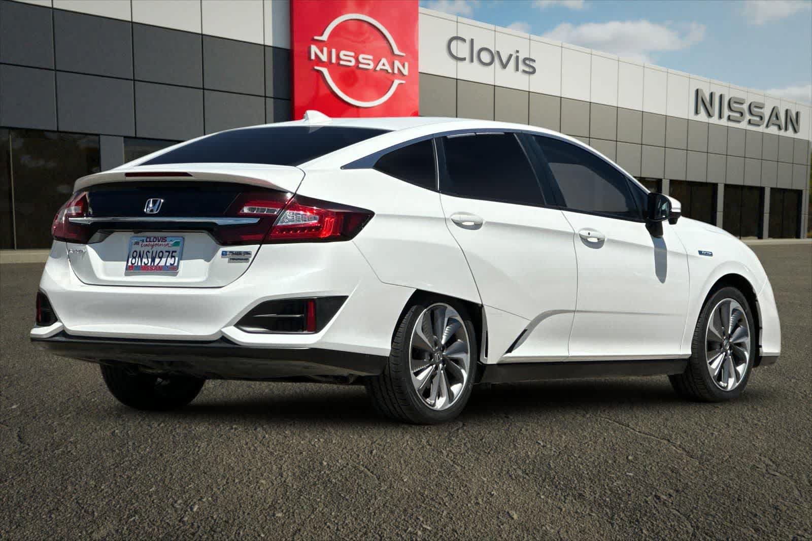 Used 2019 Honda Clarity Touring image 3