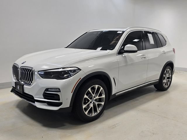 Used 2019 BMW X5 xDrive40i w/ Premium Package 2