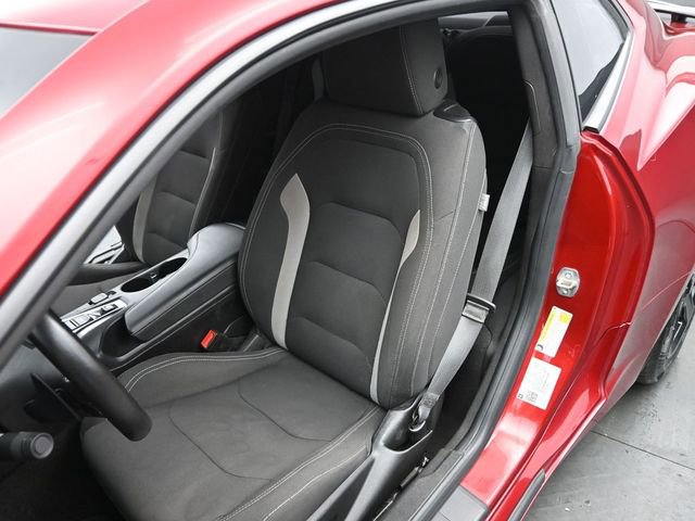 Used 2021 Chevrolet Camaro LT RWD image 11