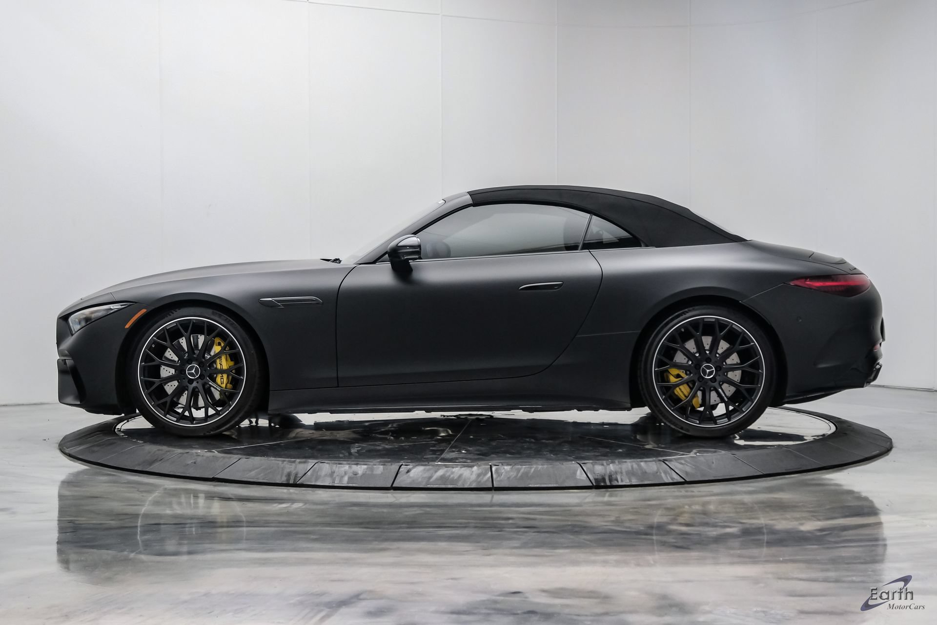 Used 2022 Mercedes-Benz SL 55 AMG 4MATIC image 10