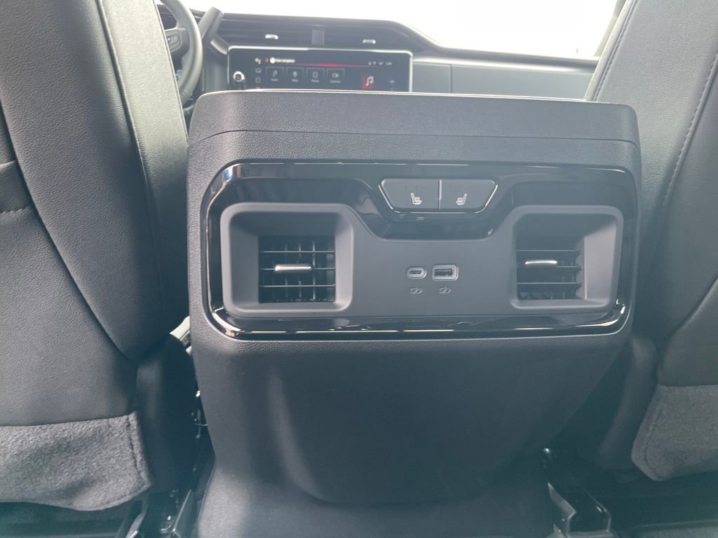New 2026 GMC Sierra 2500 AT4 w/ AT4 Premium Plus Package image 26