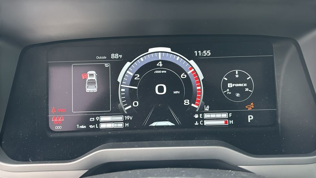 New 2026 Toyota Tundra Limited AWD/4WD image 18
