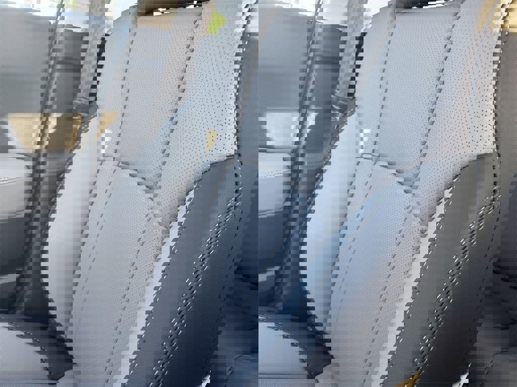 New 2025 Subaru Outback Limited image 41