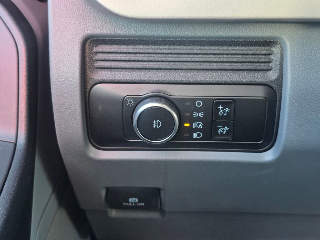 New 2025 Ford F350 XL w/ XL Chrome Package image 37