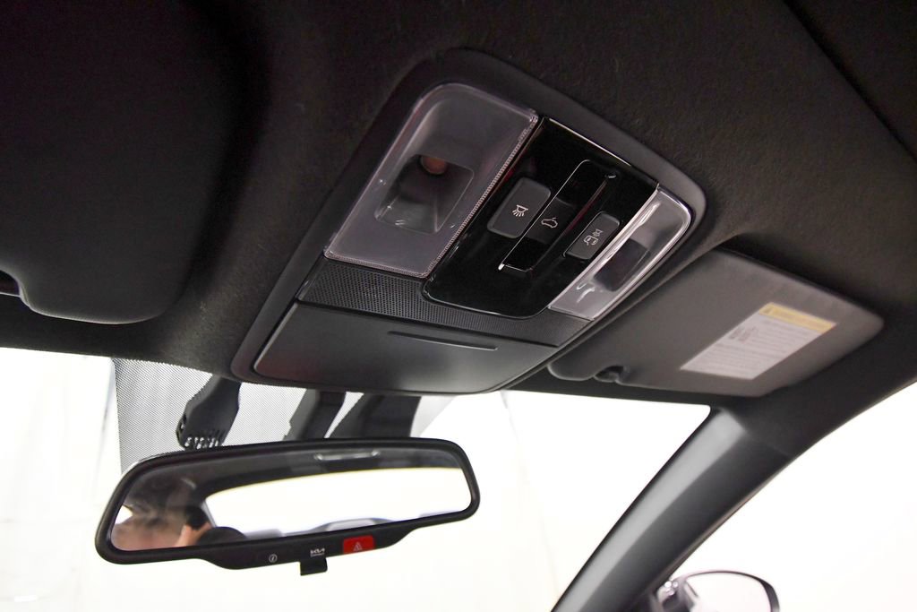 Certified 2024 Kia Forte GT FWD image 29