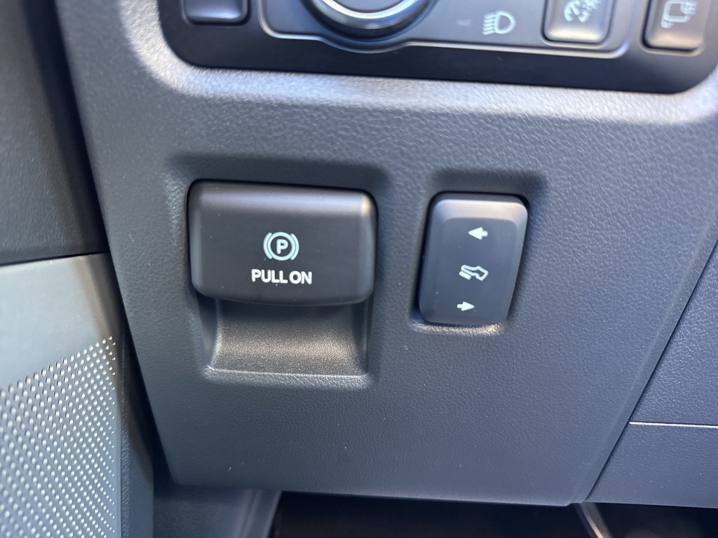 Certified 2025 Ford F150 Raptor AWD/4WD image 13