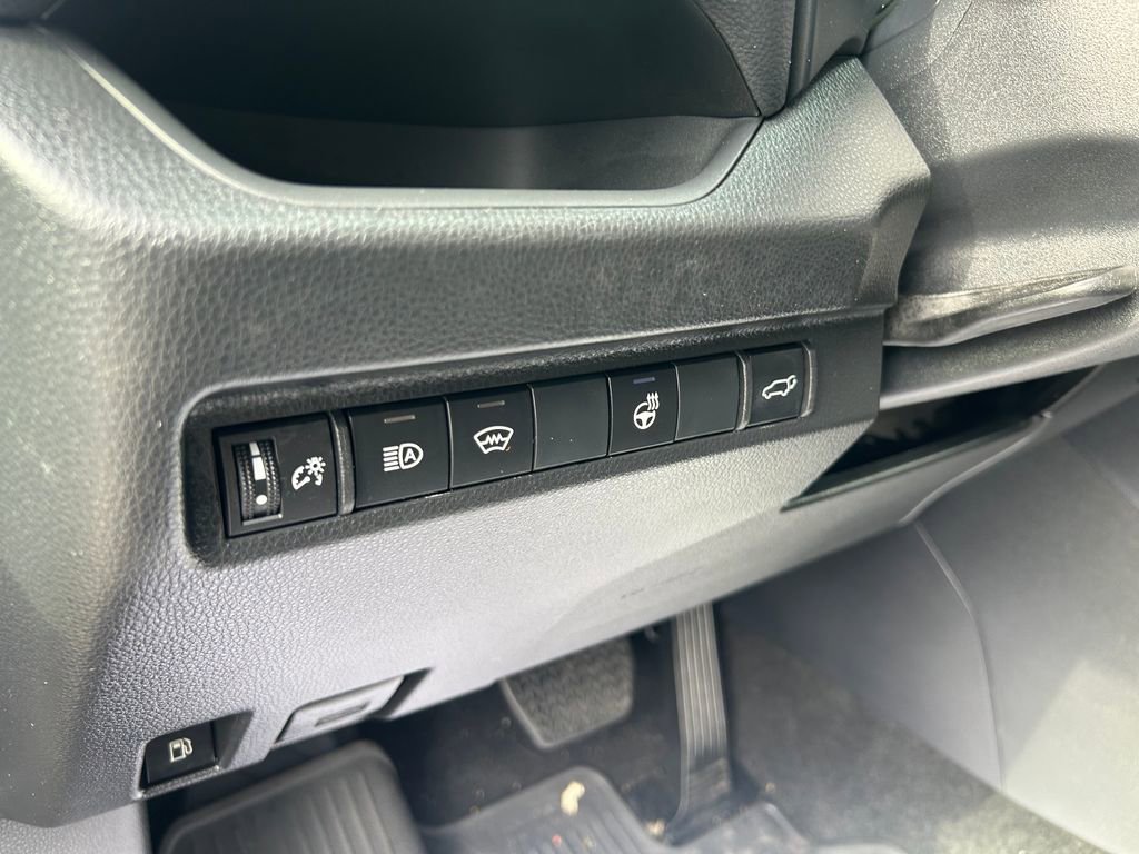 Certified 2025 Toyota RAV4 XLE w/ Convenience Package AWD/4WD image 29