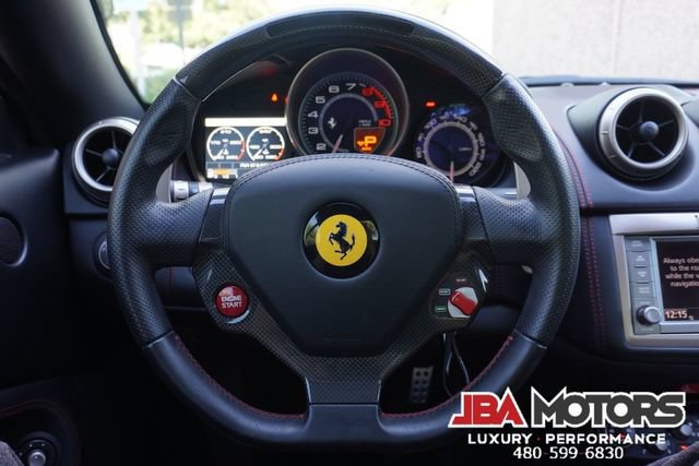 Used 2014 Ferrari California RWD image 22