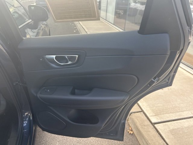 Certified 2025 Volvo XC60 B5 Plus image 12