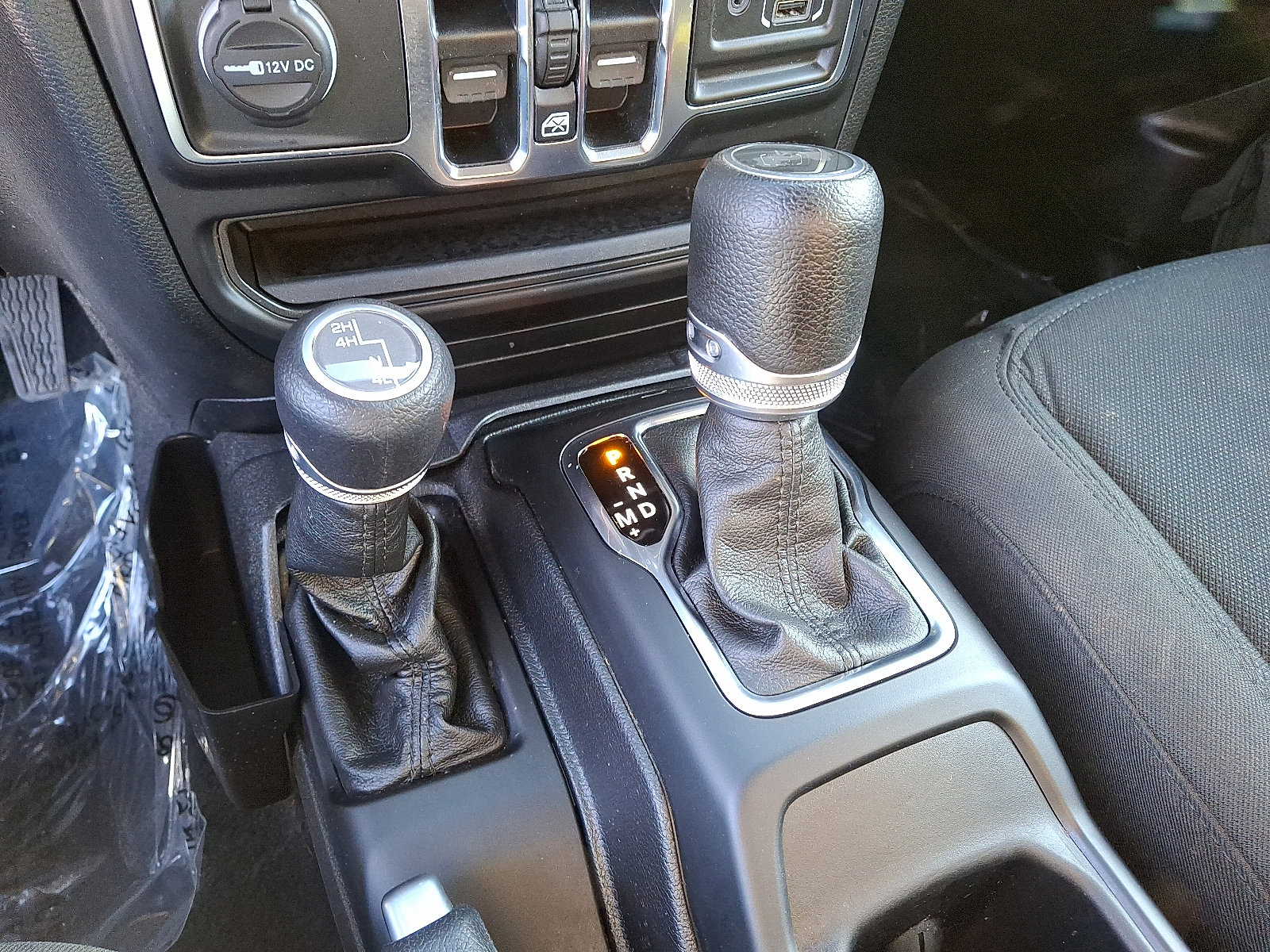 Used 2020 Jeep Wrangler Unlimited Sport image 22