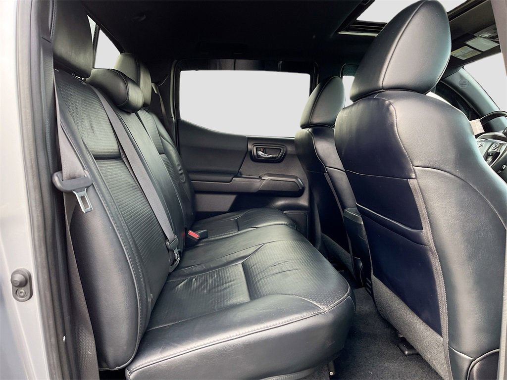 Used 2020 Toyota Tacoma TRD Sport w/ TRD Premium Sport Package image 24