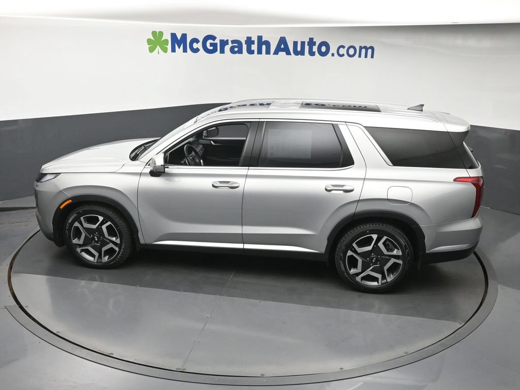 Used 2023 Hyundai Palisade Limited w/ Cargo Package AWD/4WD image 30