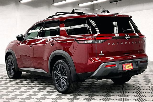 New 2026 Nissan Pathfinder SL image 4