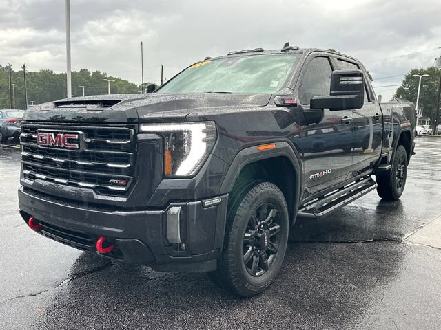 Used 2024 GMC Sierra 2500 AT4 w/ AT4 Preferred Package AWD/4WD image 9