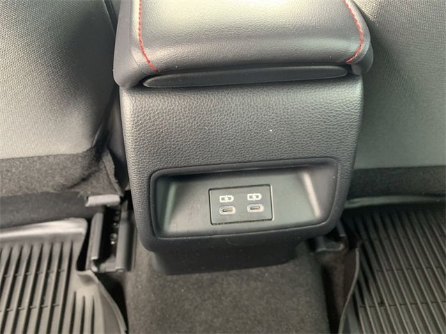 Used 2024 Toyota Corolla SE image 31