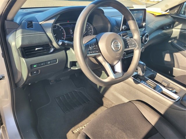 Used 2023 Nissan Sentra SV image 12