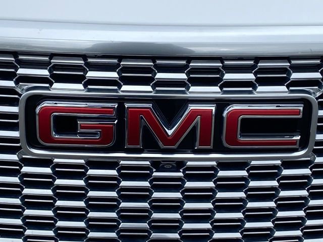 Certified 2024 GMC Yukon Denali image 34
