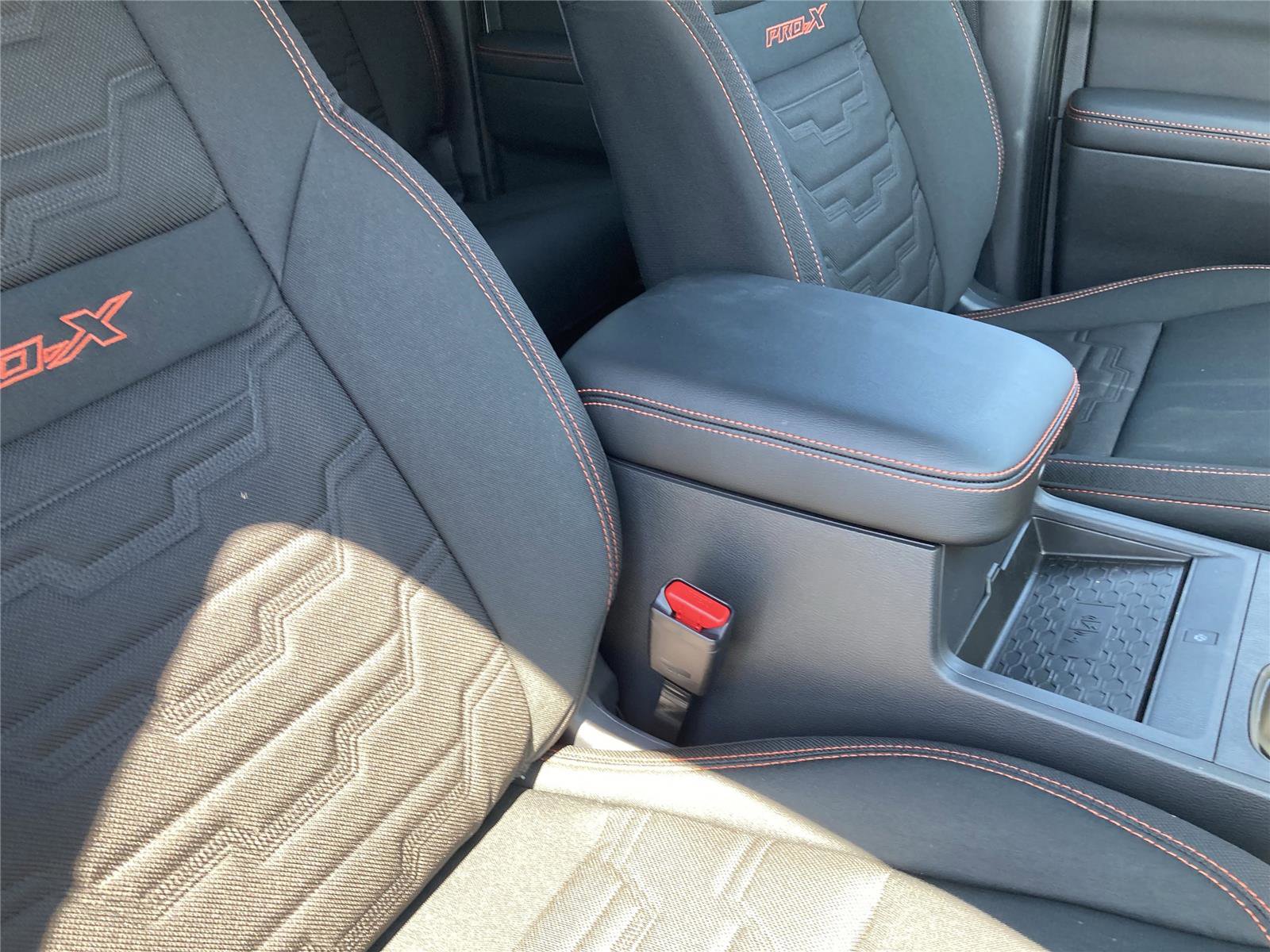 New 2026 Nissan Frontier Pro-X w/ Pro-X Convenience Package image 35