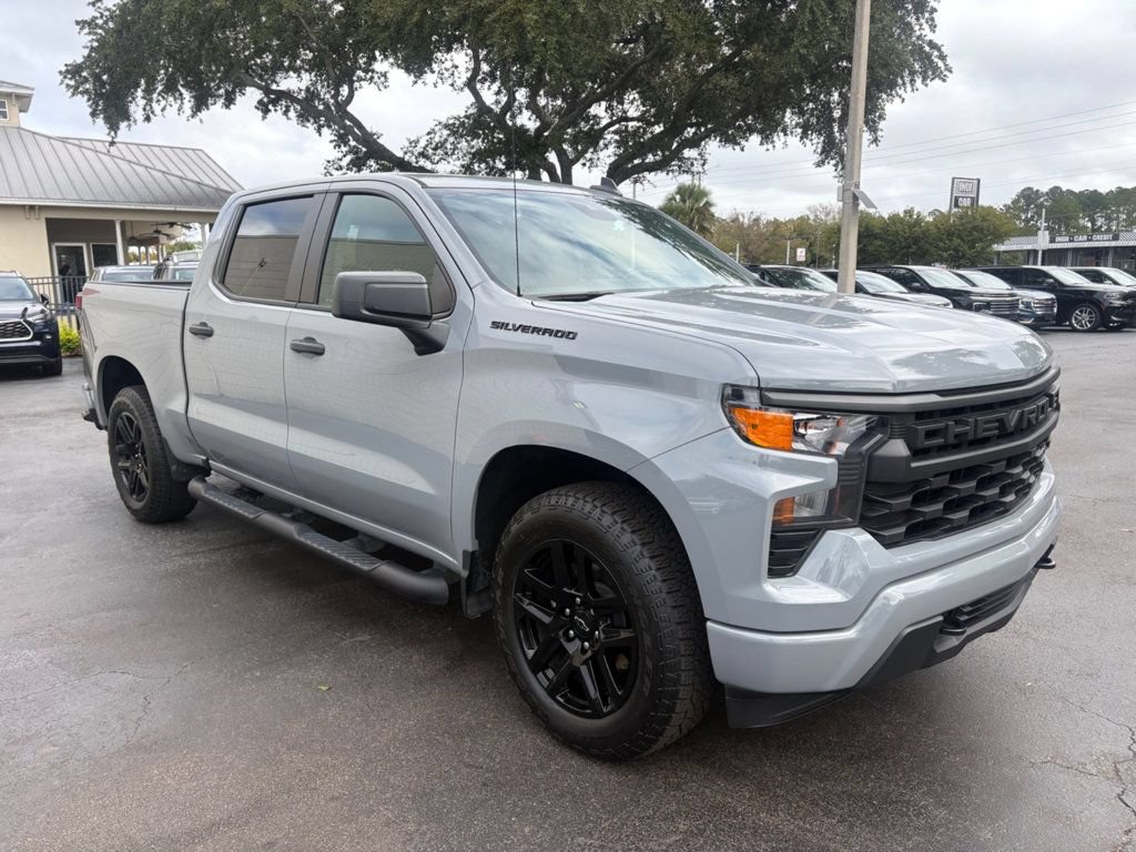 Used 2024 Chevrolet Silverado 1500 Custom w/ Turbomax Blackout Package RWD image 7