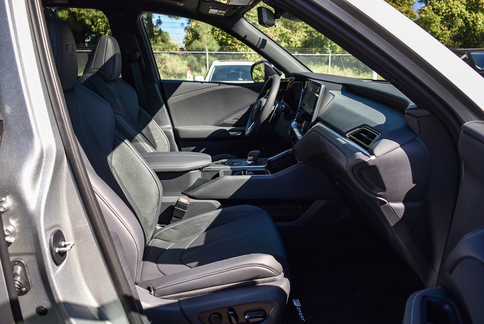 New 2026 Lexus TX 500h AWD image 16