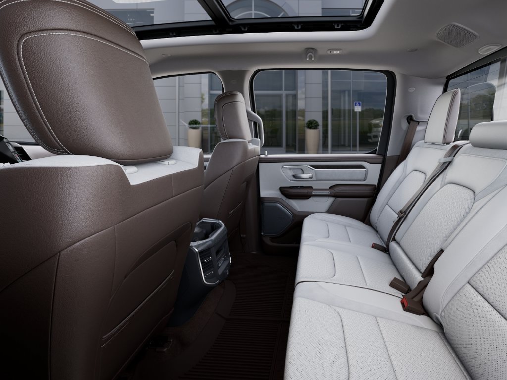New 2026 RAM 1500 Laramie AWD/4WD image 24