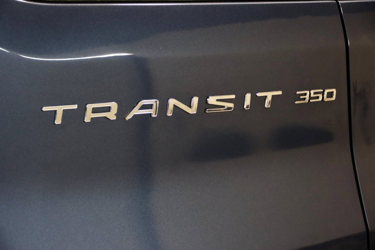 Used 2024 Ford Transit 350 XLT image 11