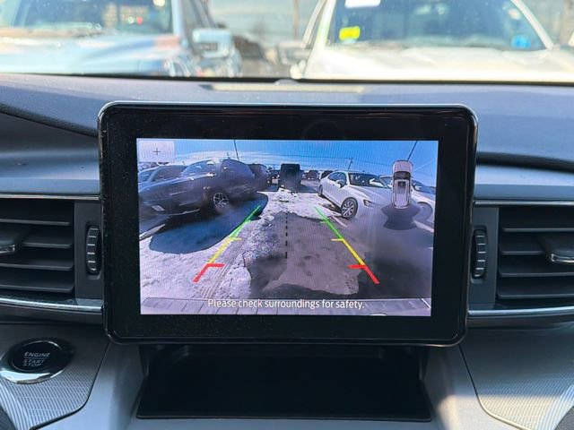 Certified 2023 Ford Explorer XLT w/ Equipment Group 202A image 24