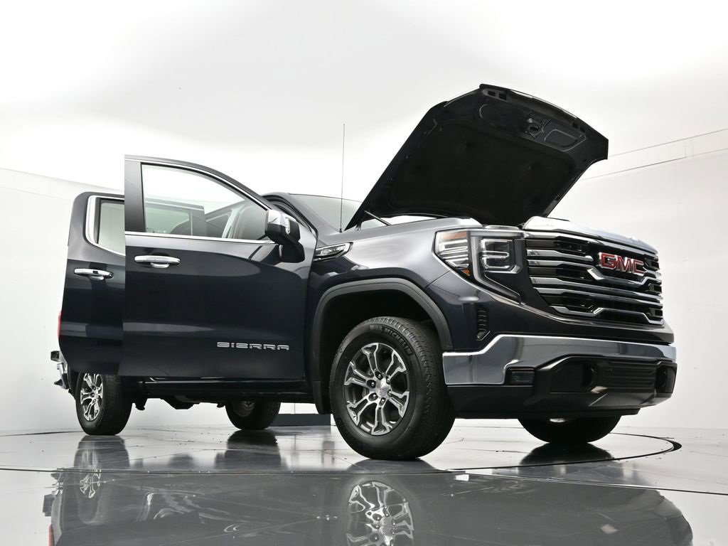 Certified 2025 GMC Sierra 1500 SLT image 50