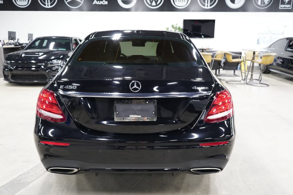 Used 2020 Mercedes-Benz E 450 4MATIC Sedan image 4