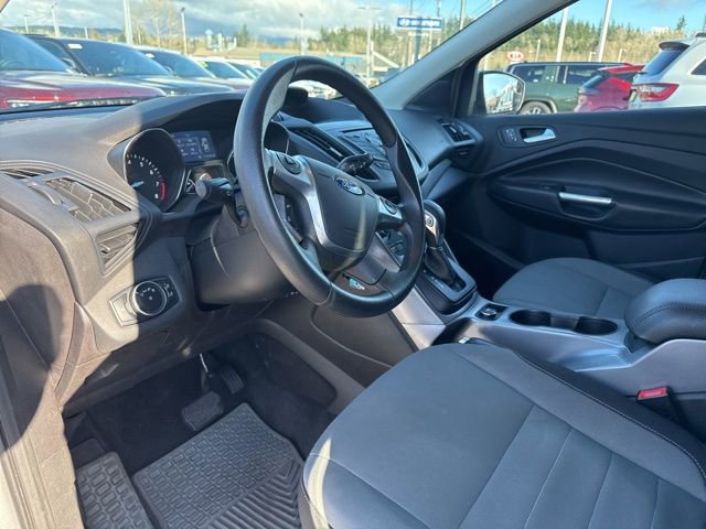 Used 2015 Ford Escape SE image 20