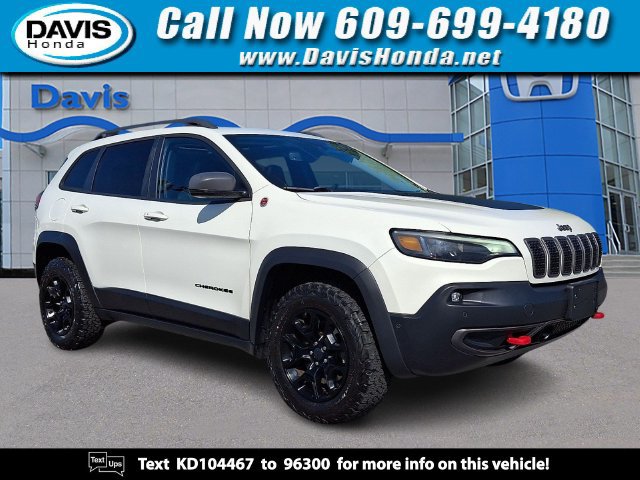Used 2019 Jeep Cherokee Trailhawk